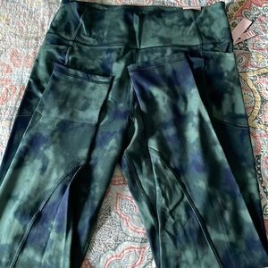 Victoria’s Secret, essential legging high rise, size 16 long